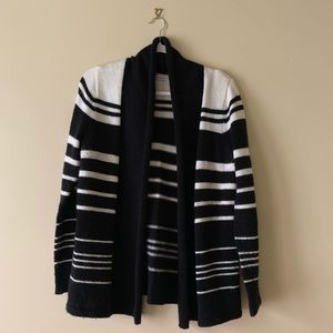 LIZ CLAIBORNE Cardigan ⚫️⚪️